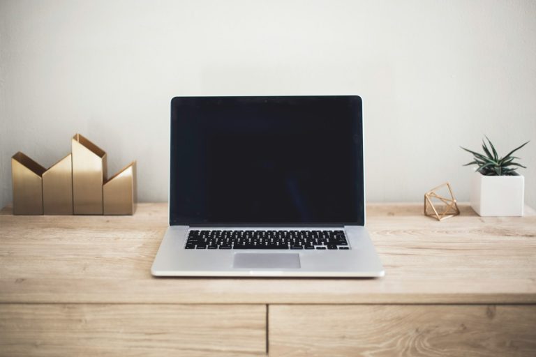 5 Quick Tech Habits That’ll Save You Time Every Day